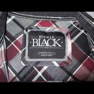 Buckle Black multi color Long Sleeve Shirt L